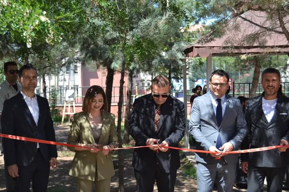 Resim Sergisi Ziyareti